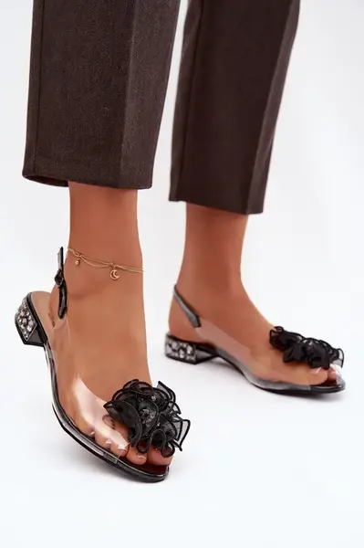 Transparentní sandály na nízkém podpatku s květinovou ozdobou