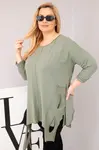 Plus size dámská halenka s asymetrickým lemem