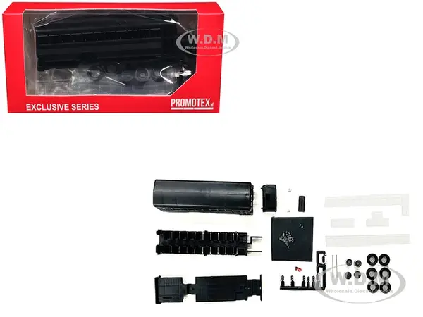 Model Kit School Bus 1/87 (HO) Plastic Model by Promotex