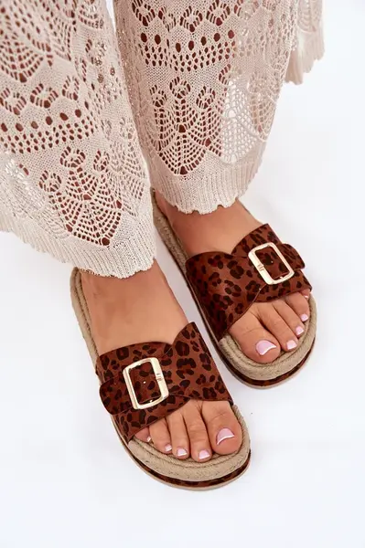 Boto Dámske Sandále Na Platforme So Zlatou Prackou Leopard Selira