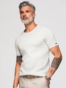 Ombre Men's knitted t-shirt with fine texture - white