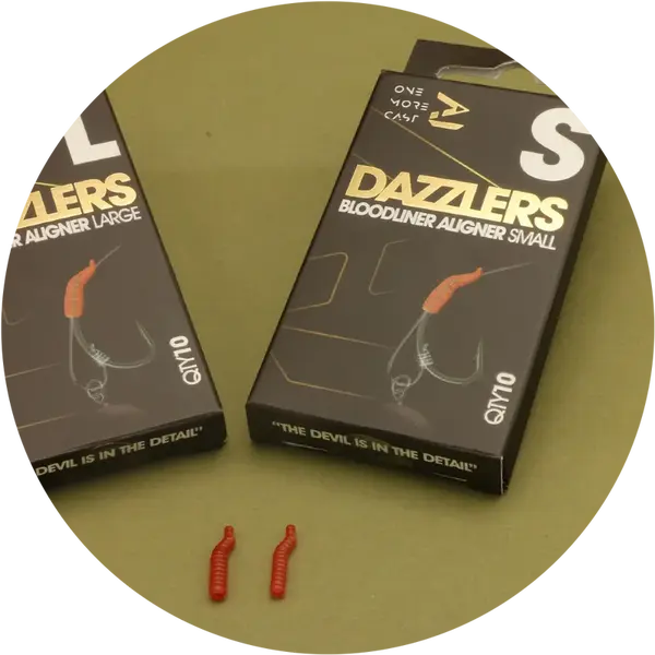 One more cast rovnátka dazzlers bloodliner aligner 10 ks - s