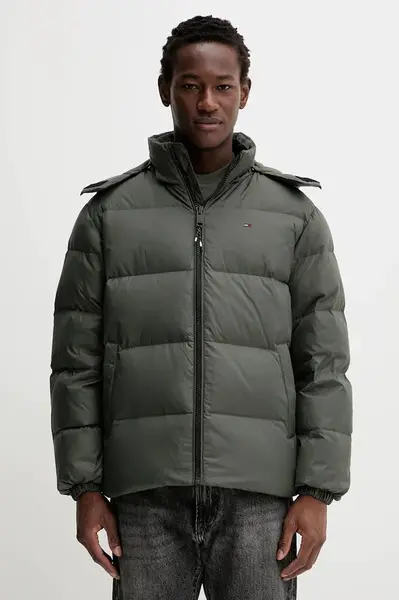 Péřová bunda Tommy Jeans pánská, bílá barva, zimní, oversize, DM0DM19786