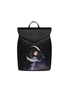 Vushie Lilian Flap Backpack