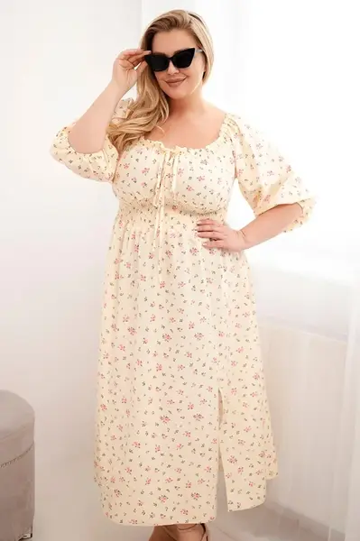 Kesi Włoski Plus Size šaty s volány