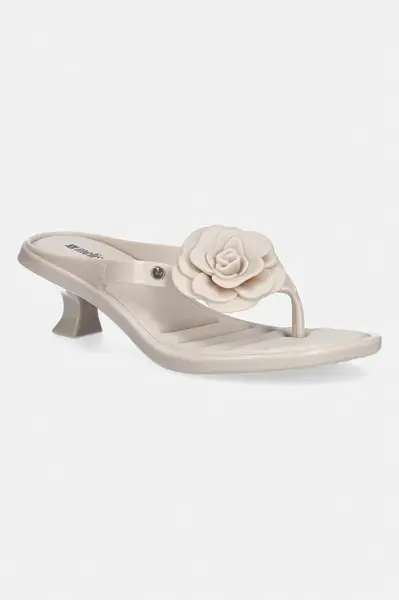 Melissa  Žabky   THONG KITTEN HEEL PETALS AD