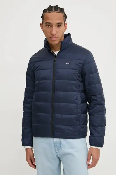Péřová bunda Tommy Jeans pánská, tmavomodrá barva, přechodná, DM0DM20658