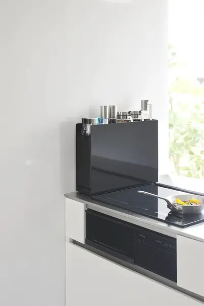 Skříňka na koření Yamazaki Tower 12,5 x 50-93 x 36,7 cm černá barva