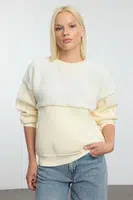 Trendyol Ecru Plush Stitching Detailed Oversized/Wide Fit Thick Knitted Sweatshirt