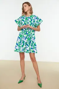 Dámské šaty Trendyol Flower