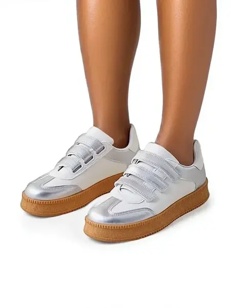 Resti Women's sporty sneakers Vanner