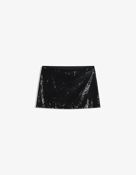 Bershka Sukňa  čierna