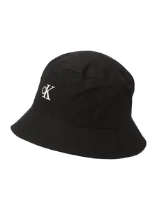 Calvin Klein Klobúk  čierna / biela