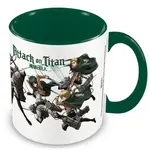 Pyramid International Attack On Titan Hrnček 315ml