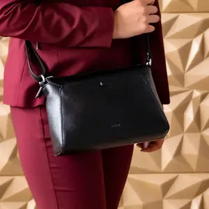 Kožená dámska crosbody kabelka Katana Alizée - čierna