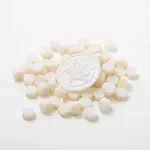 Illusory Color Sealing Wax Particles