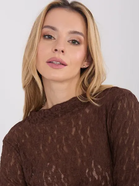 Hnědá vzorovaná halenka