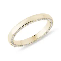 Dámský snubní prsten s diamanty po obvodu ve žlutém zlatě KLENOTA