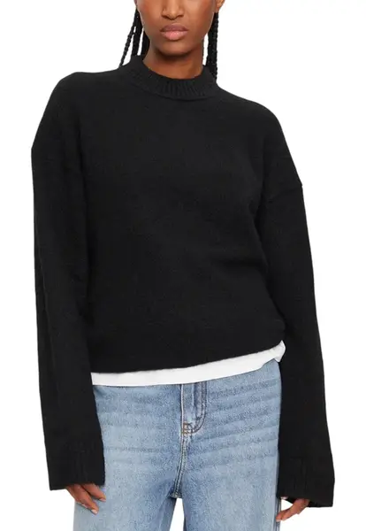 Calvin Klein dámský svetr a boyfriend džíny