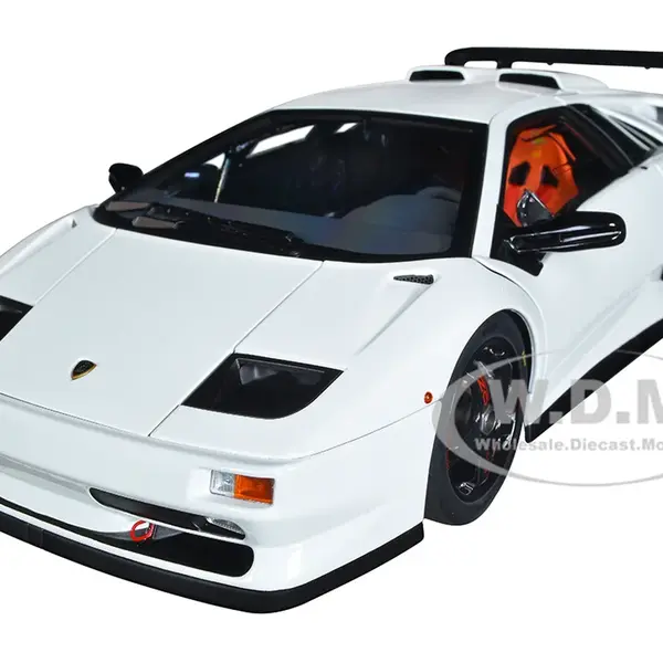 Lamborghini Diablo SV-R Impact White 1/18 Model Car by Autoart