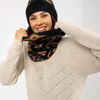 zimný nákrčník so vzormi