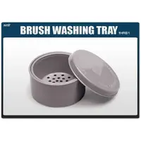 Nádobka pro čištění štětců