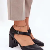 Kožené Lodičky Na Podpatku S Přezkou Vinceza