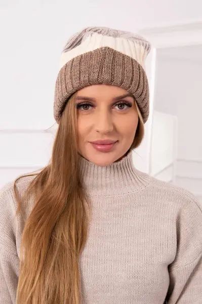 marka niezdefiniowana Bojana fleecová čepice K265 tmavě béžová+bílá+světle béžová