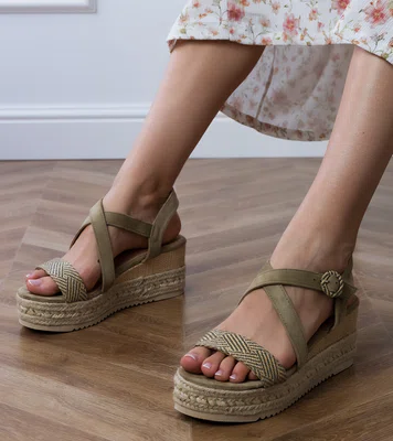 D/CEO Green wedge espadrille sandals Sywiera