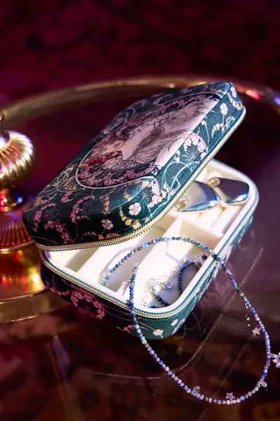 Šperkovnice Medicine tyrkysová barva