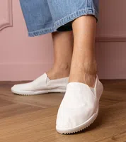 Gemre White women's slip-on sneakers Gerri