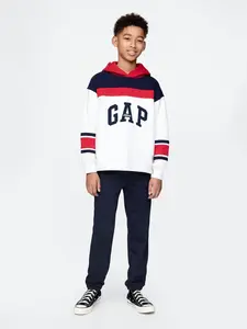 GAP  Chlapecké Dětské tepláky s logem 743964-04 Veľkosť: XL
