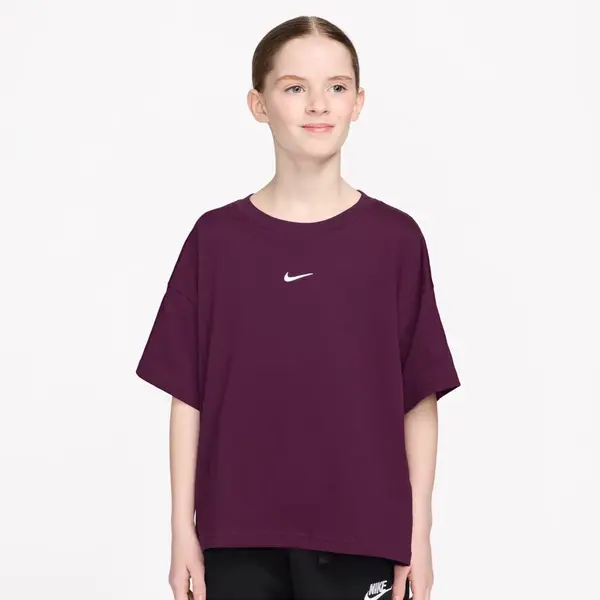 Nike Sportswear Essential Big Kids (Girls) T-Shirt M