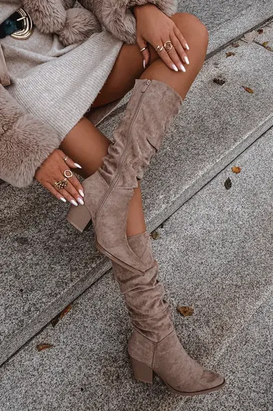 Boto Dámské kozačky s vrásčitou horní částí na podpatku vyhřívané béžové Paelina