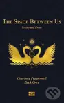 Space Between Us (Poetry and Prose) - Courtney Peppernell, Zack Grey - kniha z kategorie Poezie