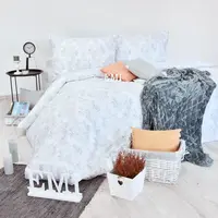 Obliečky Poetics satén sivo-biele EMI Štandardný set jednolôžko obsahuje 1x 140x200 + 1x 70x90