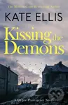 Kissing the Demons (Book 3 in the Joe Plantagenet series) - kniha z kategorie Detektivky, thrillery a horory
