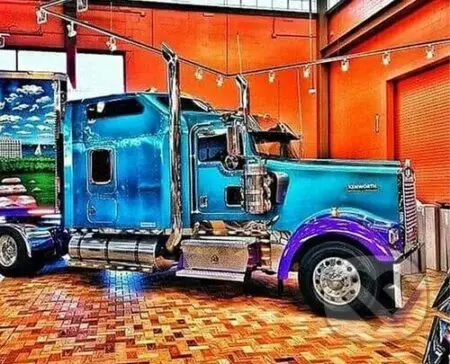 Nablýskaný truck 30x40cm (Diamantové malování)