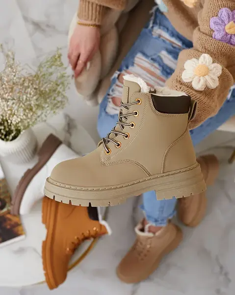 Resti Gray-brown women's insulated trapper boots Radoras