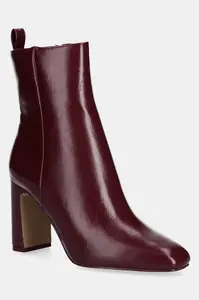 Nízké kozačky Steve Madden Adelisa