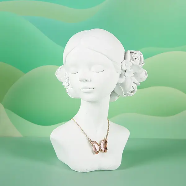 Girl Bust Resin Necklace Display Stands