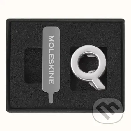 Moleskine  - ozdoba na zápisník – písmeno Q