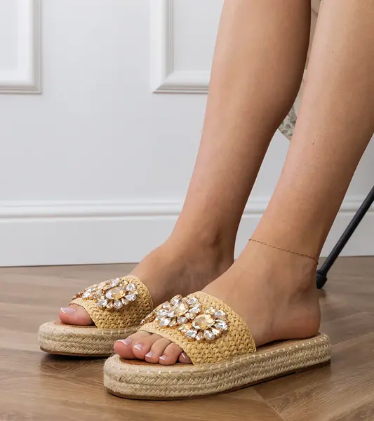 Gemre Beige espadrille mules with golden crystals Luas