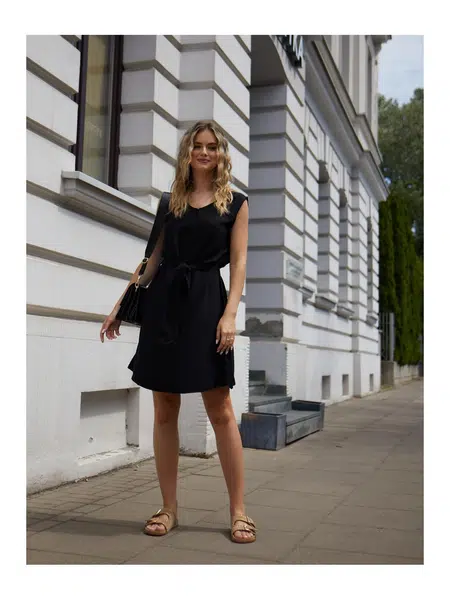 Edoti Midi dress, wide straps with linen