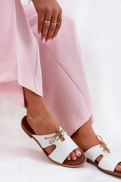 Kožené Dámské Pantofle Na Plochém Podpatku Bílé Zazoo 3022