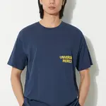 Bavlněné tričko Universal Works Print Pocket Tee tmavomodrá barva, s potiskem, 30611.NAVY
