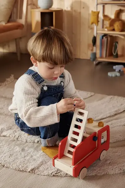 Dřevěná hračka pro děti Liewood Eigil Fire Truck LW20260