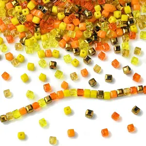 500Pcs Cube Glass Beads
