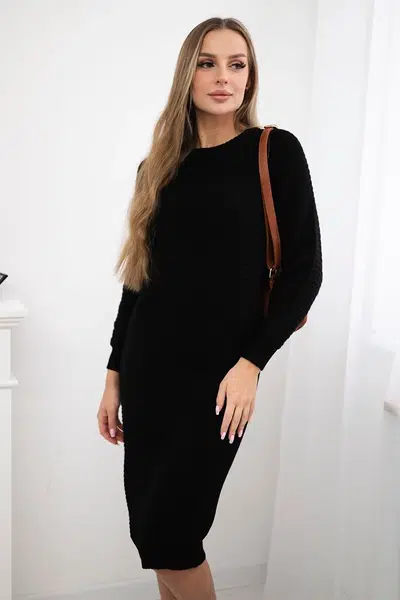 Pruhované svetrové šaty černé barvy