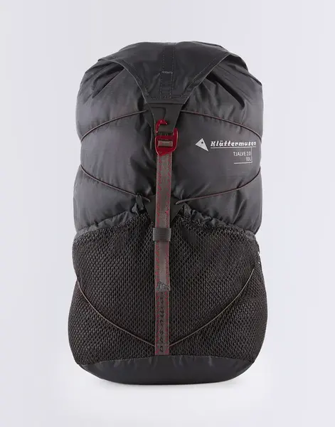 Batoh Klättermusen Tjalve 2.0 Backpack 10L 961 Raven